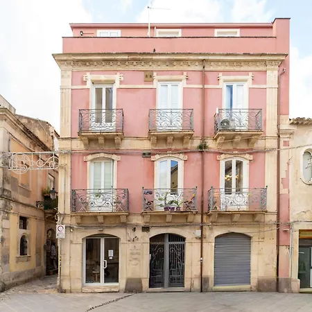 Apartment Guesthost - Quattro Cuori Ortigia Comfy